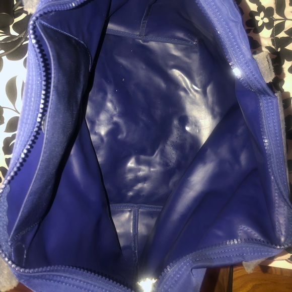 Longchamp Large Nylon Tote - Picture 4 of 7